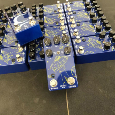 ギター LY-ROCK 3ch preamp LY-ROCK SOLO 3 Channel Guitar Preamp Effect Pedal For KSR Ceres