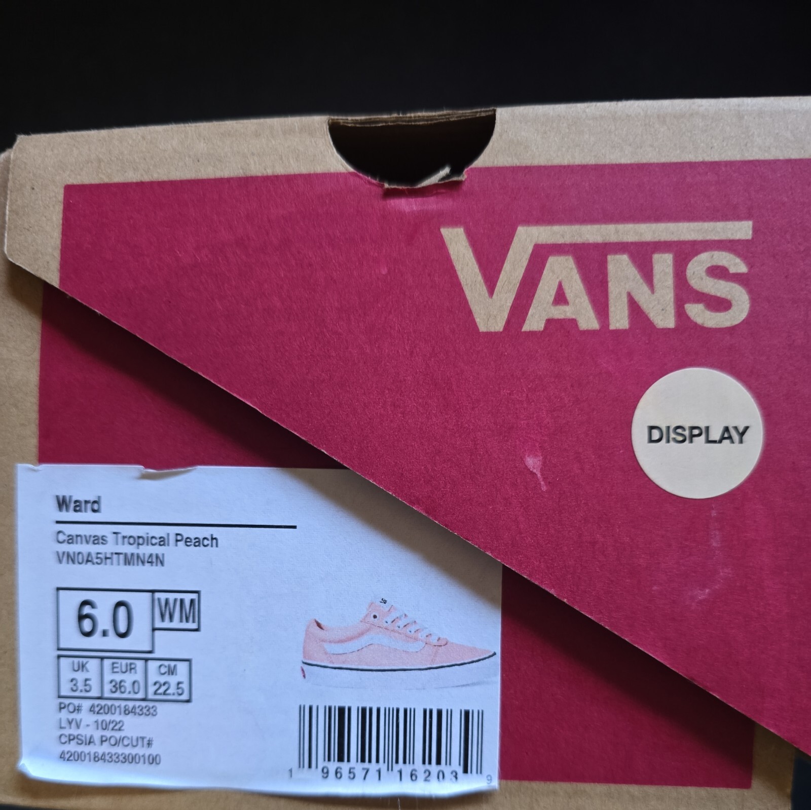 VANS Ward Canvas Shoes Women’s Size 6 Tropical Peach Sneakers Skate Low Tops NEW