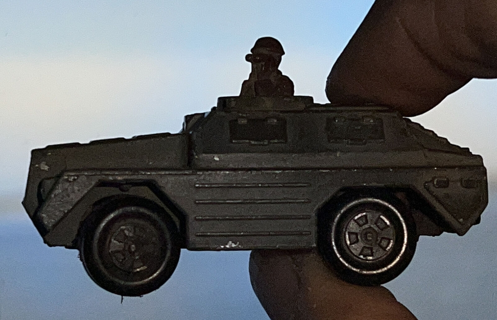 Picture 19 of 24