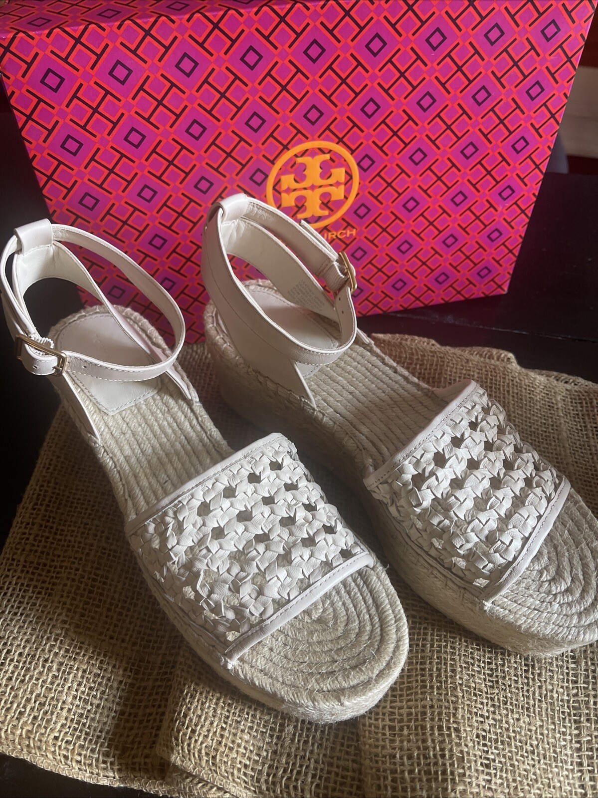 NUEVO EN CAJA AGOTADO $348 Alpargata Tory Burch Tejido Cuero Napa Forma Plana Talla 9.5 Brie