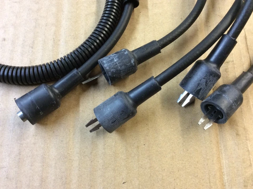 New Champion Power Path Spark Plug Wire Set 700285  - Image 4 of 4