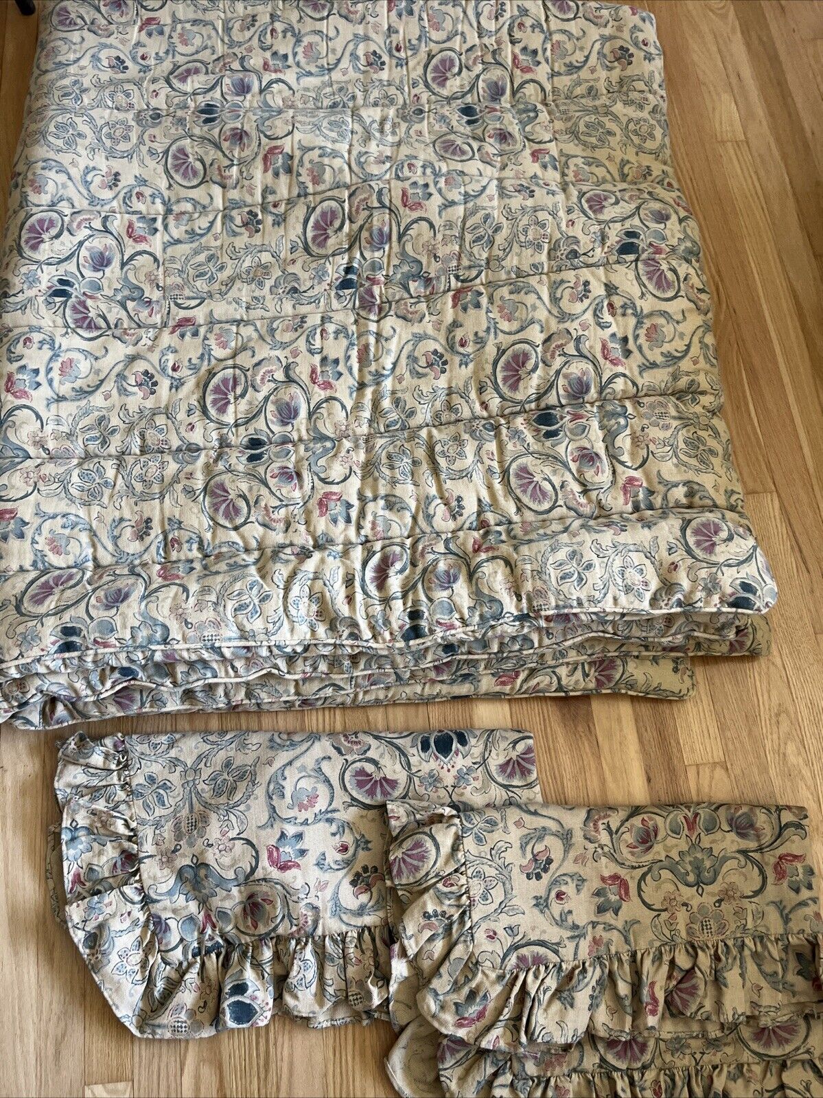 Foto 1 di 23