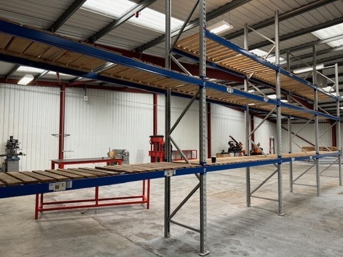 3 Bays of Heavy Duty Racks, H3m x D900mm x 2760mm x 2 tonne beams. £350.00+vat - Picture 4 of 5