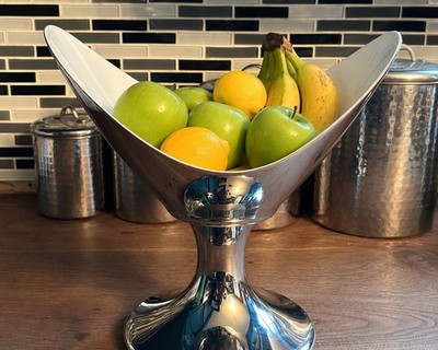 Rosenthal Studio Line Free Spirit Stars Two Arm Footed Bowl in Platinum
