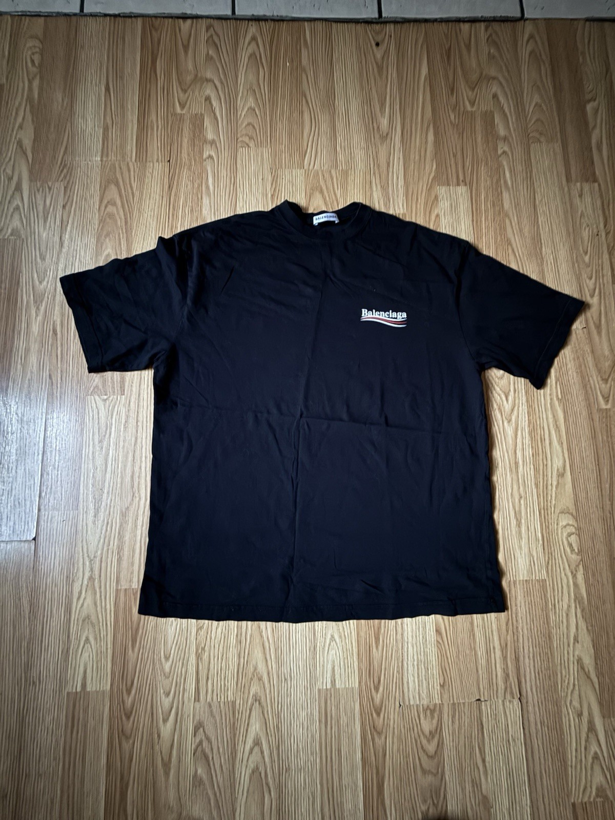 Balenciaga Political Campaign Tee Size XL