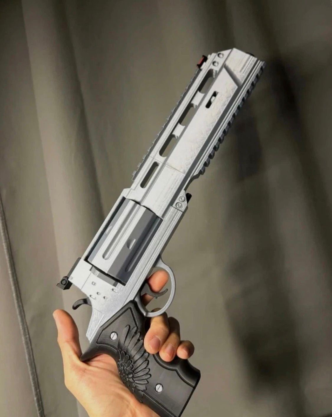Resident Evil 9 Requiem 2026-Leon s Revolver Requiem 1:1 Prop Cylinder Works