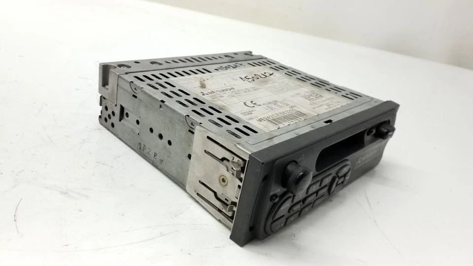 Mitsubishi CARISMA 1999-2005 Radio Autoradio MZ311990 - Bild 4 von 4