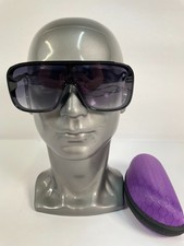 Burberry Black Frame Trendy Fashion Sunglasses 50-20-145 Blue Lens