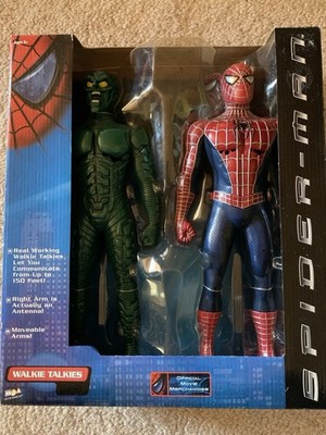 Marvel Spider-Man and Green Goblin 2002 Walkie Talkies with Movable Arms NIB