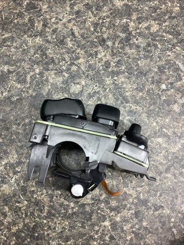HARLEY DAVIDSON GENUINE TOURING RH SWITCHPACK 71500501 (659) - 第 6/7 張圖片