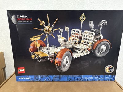LEGO Technic NASA Apollo Lunar Roving Vehicle - LRV Space Set 42182