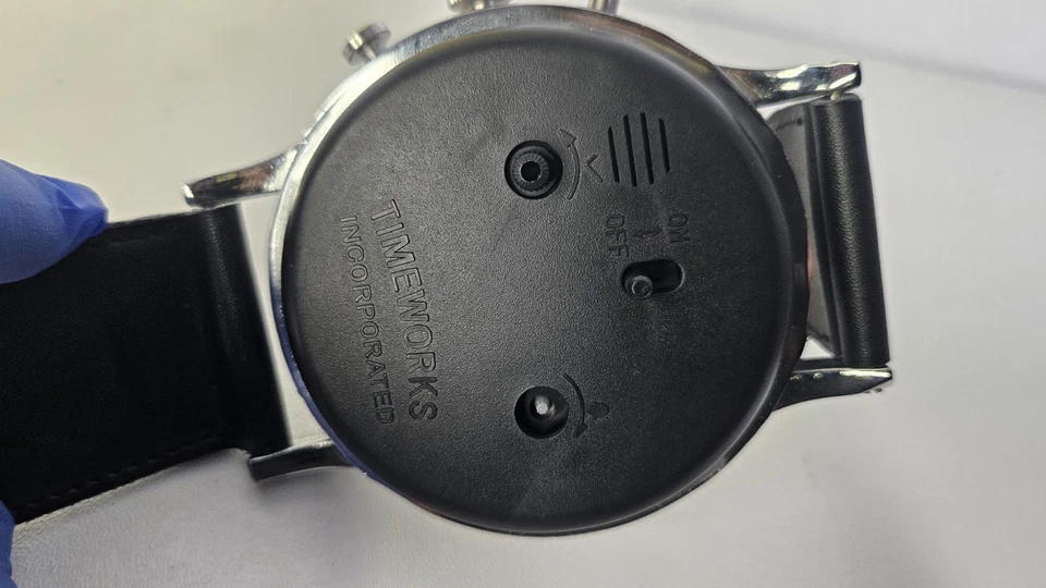 Geneva Chronographe Timeworks Inc Desk Top Clock Watch 4.5” silver Color , VTG - Image 3 of 3