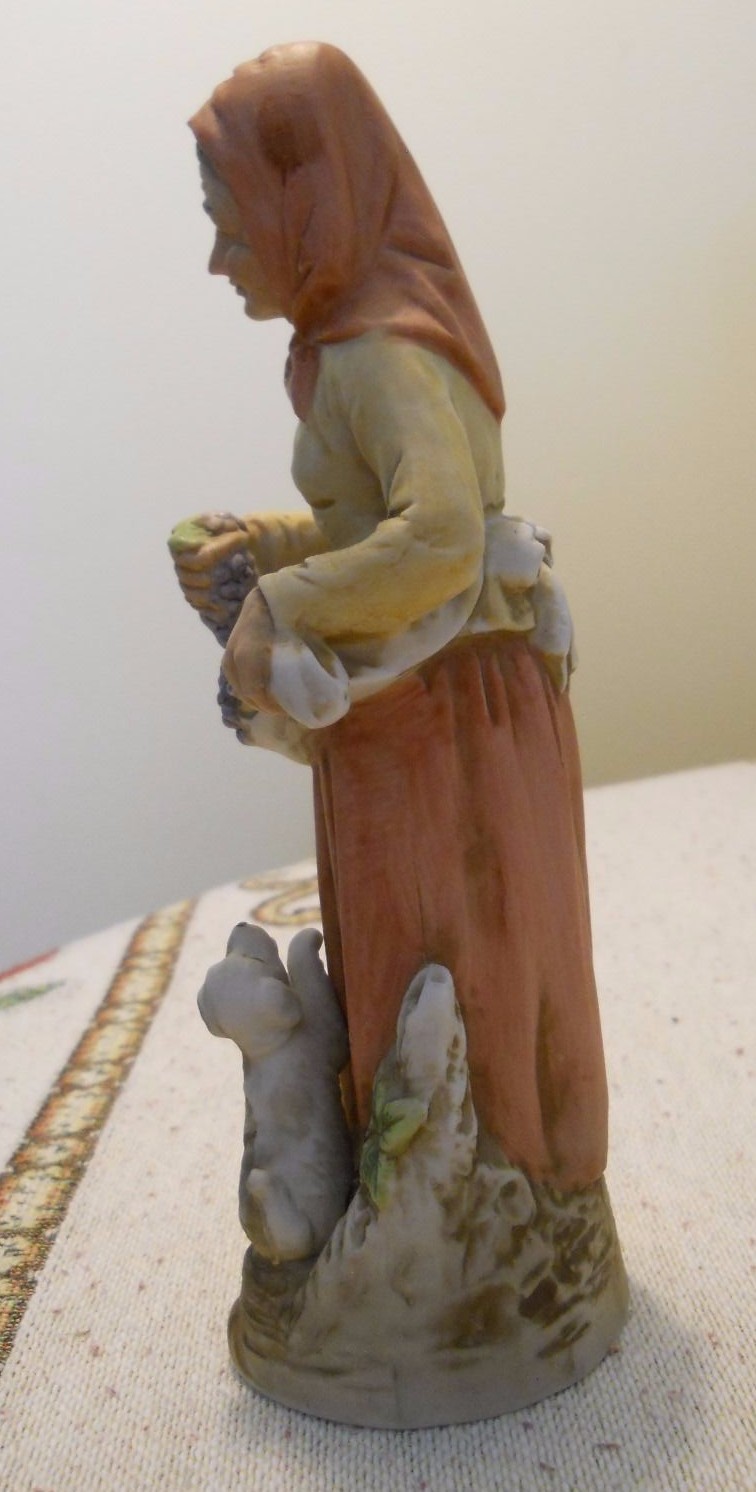Vintage "HOMCO" 1417 Old Woman Porcelain Figurine approx. 8" tall eBay