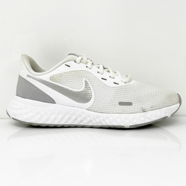 nike revolution 5 white womens