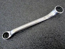 Vintage Snap-on 1/4" x 5/16" Short Offset Whitworth Box End Wrench WXS-910 USA