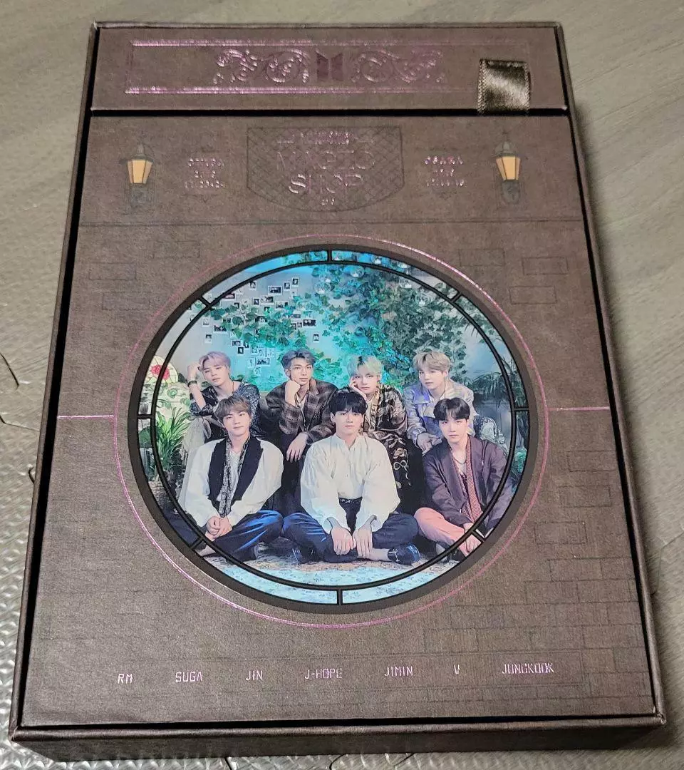 BTS JAPAN OFFICIAL FANMEETING VOL.5 MAGIC SHOP Blu-ray Limited