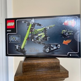 LEGO Technic Snowmobile (42021) New Sealed in Box NSIB Retired - minor wear