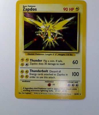 1999 Pokmon TCG Base Set Zapdos Holo Rare Card 16/102