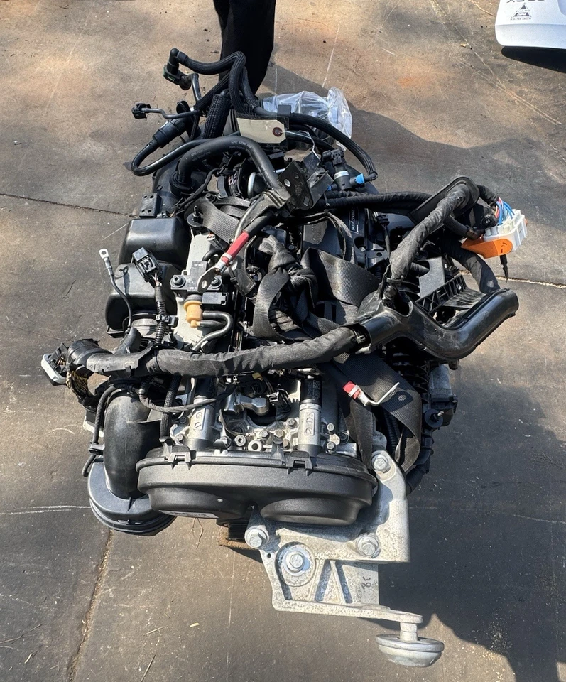2018-2022 Volvo XC60 OEM 2.0L Turbo Engine 80K Miles - Image 3 of 4