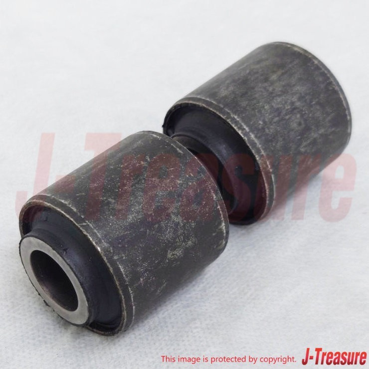 TOYOTA Genuine Rear Lateral Control Rod Bush x2 Set LAND CRUISER