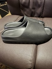 Adidas Men s Yeezy YS01 Slides Onyx/Black Size 13 Brand New