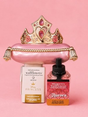 Bath & Body Works Disney Princess Aurora Wallflower Plug & Refill Set