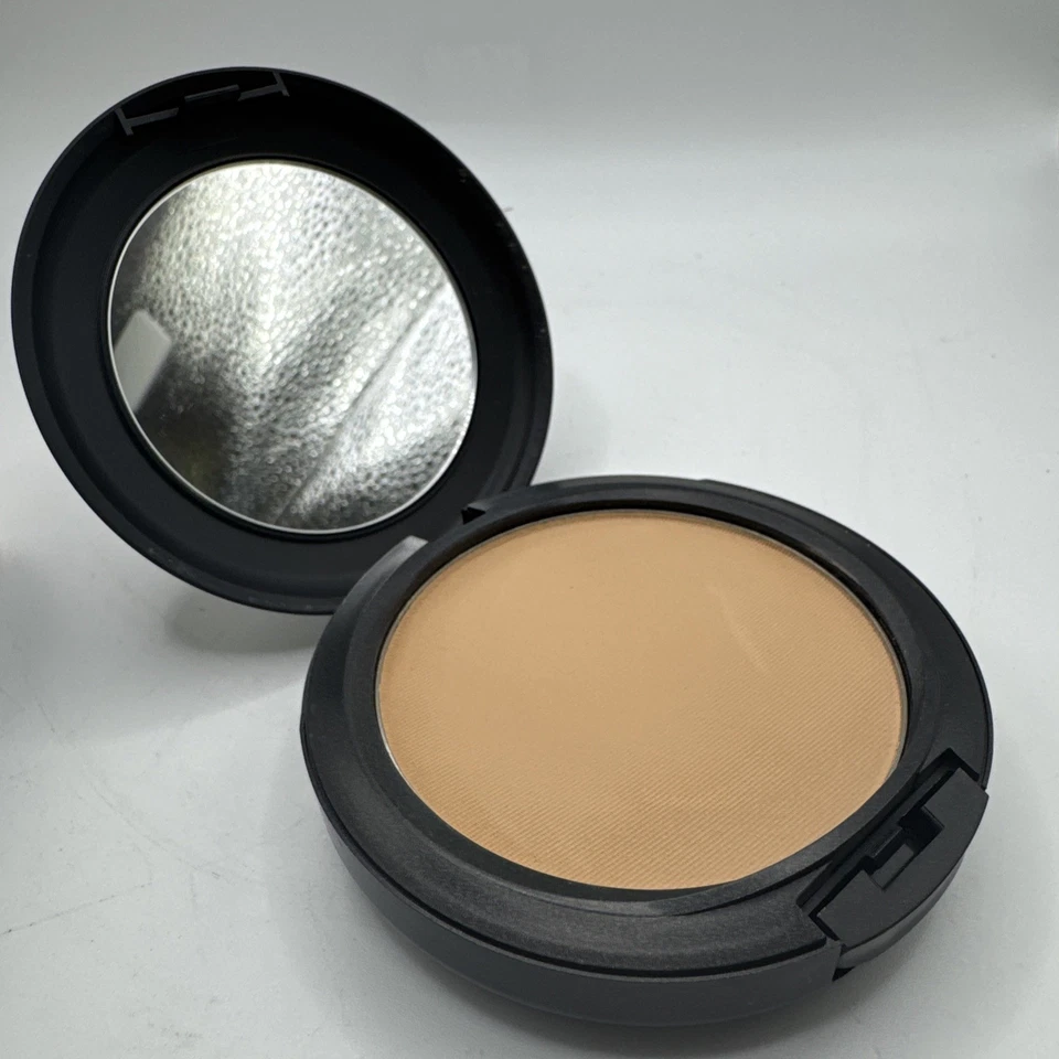 MAC Studio Fix Powder Plus Foundation Shade C4 – Full Size 15g ORIGINAL - Bild 3 von 4