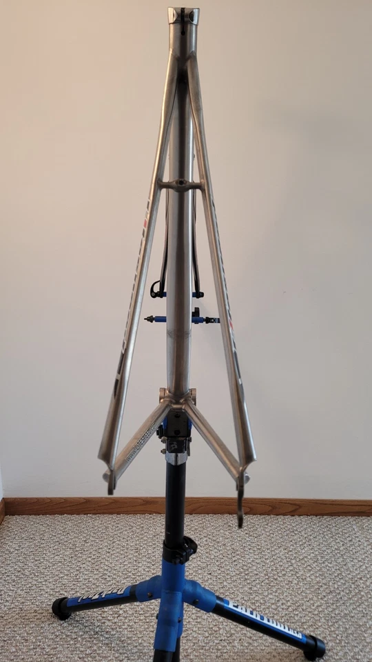 Litespeed Vortex 6/4 Titanium Frameset  59cm Carbon Fork - Image 4 of 4