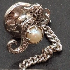 Seahorse w/ Real Pearl Silver Tone Tie Tack