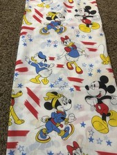 Walt Disney Fabric By Peter Pan Fabrics Featuring Mickey Minnie Mouse 1 Yd 44