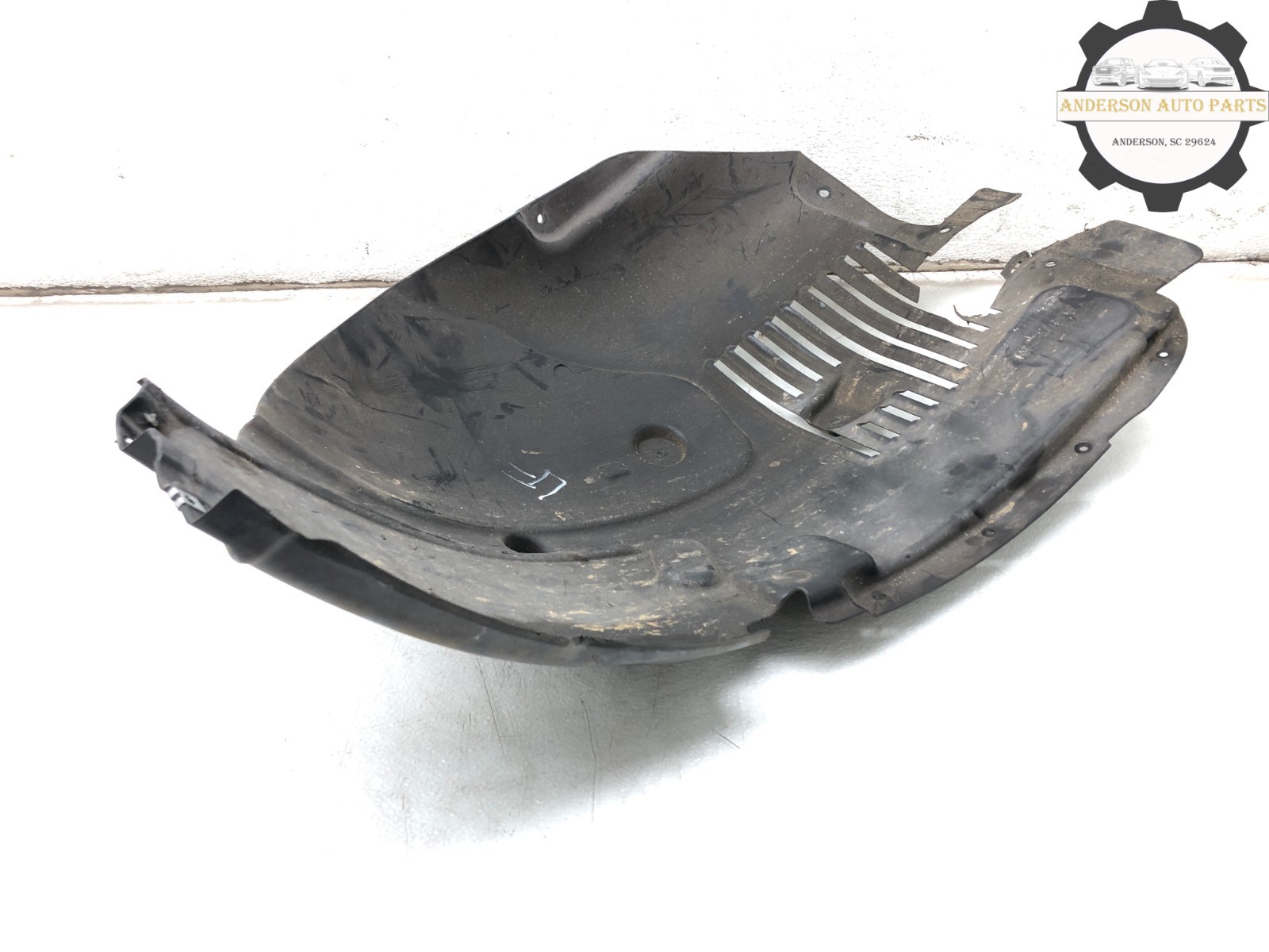 2014-2022 MASERATI QUATTROPORTE LEFT DRIVER FRONT FENDER LINER SPLASH SHIELD ##