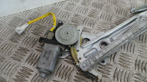 SUZUKI IGNIS 2001-2008 O/S Front Driver Window Regulator 3 Door 83410-76G10 - Picture 3 of 10