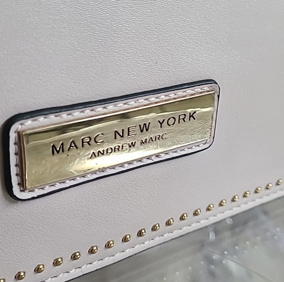 Cartera Marc New York Andrew Marc rosa para aprender  Foto 2 de 4