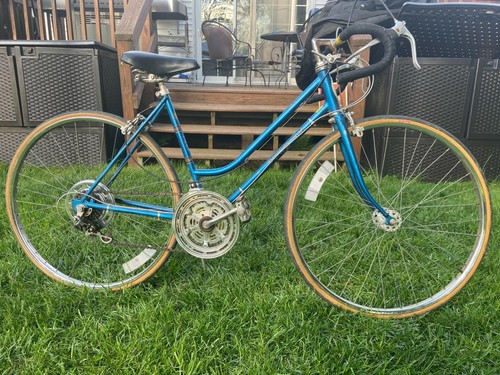 schwinn caliente yellow
