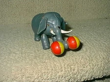 Rare Vintage Tin Wind Up Dumbo The Circus Elephant 1950's Automatic Toy Co
