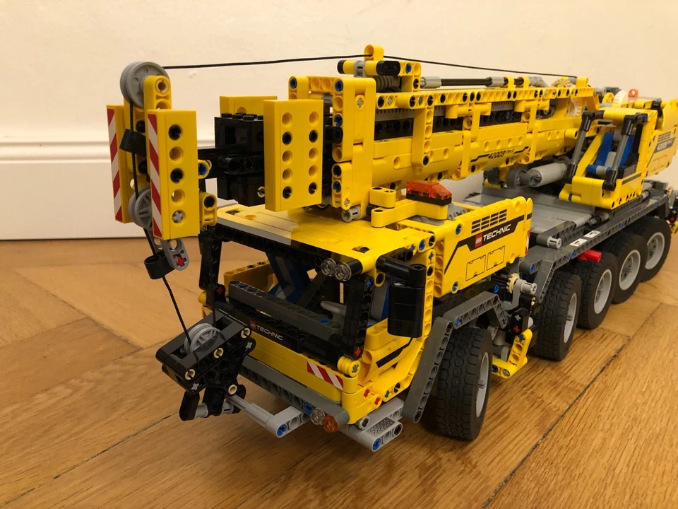 LEGO 42009 Mobile Crane Mobiler Schwerlastkran 2in1 TECHNIC | 100% complete - Bild 2 von 4