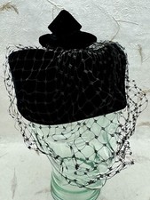 Unique VTG 40s/50s Womens United Hatters Cap  Millinery Velvet Netted Mesh Hat