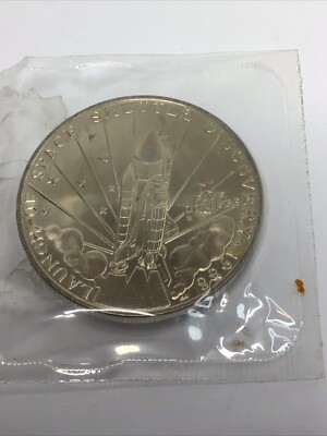 1988 LAUNCH OF SPACE SHUTTLE DISCOVERY MARSHALL  ISLAND $5 COIN NEW UNOPENED