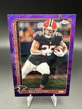 Tyler Allgeier 2025 Topps Chrome Purple Refractor Atlanta Falcons