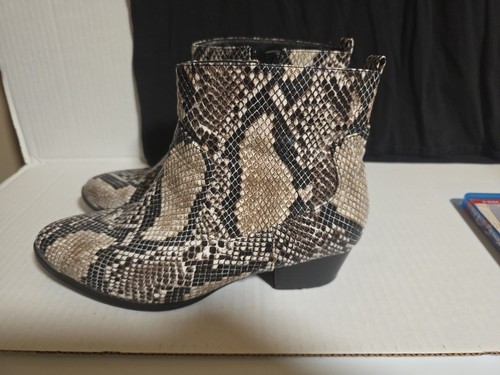 Simply Be Snake Skin Print Boots