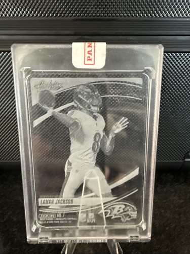 2025 Panini Absolute Lamar Jackson Base (RAW)