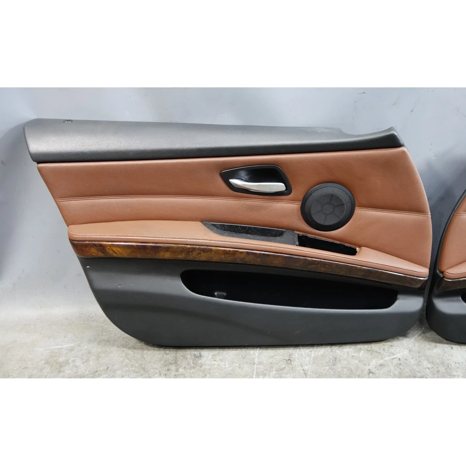 06-08 BMW E90 E91 Serie 3 4 puertas Par de paneles de puerta delantera interior cuero marrón Terra OEM Foto 3 de 4