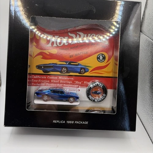 Hot Wheels 2018 RLC Original 16 Replica'68 Pkg. Custom Baracuda #3064/6000