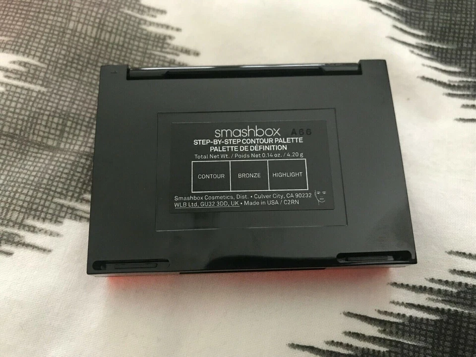 BN SMASHBOX TRAVEL SIZE STEP BY STEP CONTOUR PALETTE - 4.20G ! - Image 2 of 2