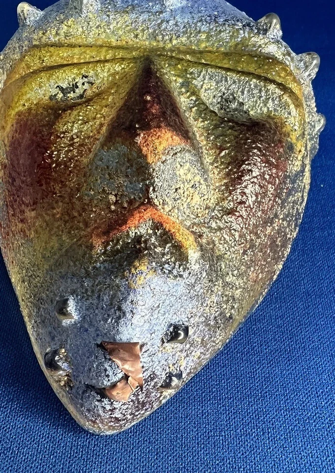 Diane Ferland signed mask ~ art glass - Image 2 of 4