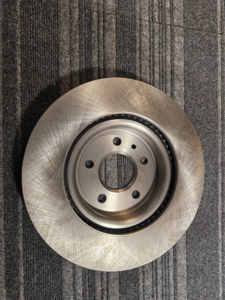 Rotor de freno Napa 248-880758 para camioneta Chevrolet Silverado 2500HD 2011-2023 Foto 3 de 4