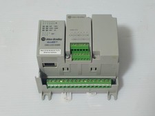 Allen-Bradley Micro820 PLC 2080-LC20-20QBB w/ 2080-IF4 Analog Module