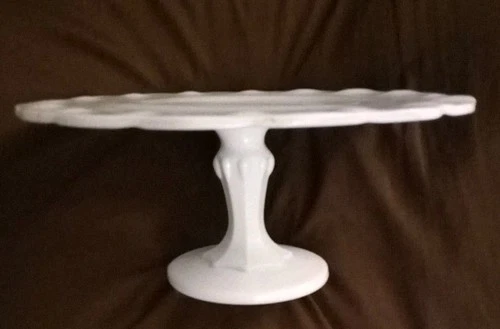 Vintage 1950s Indiana Glass Co. Teardrop Pattern Milk Glass Pedestal Cake Stand