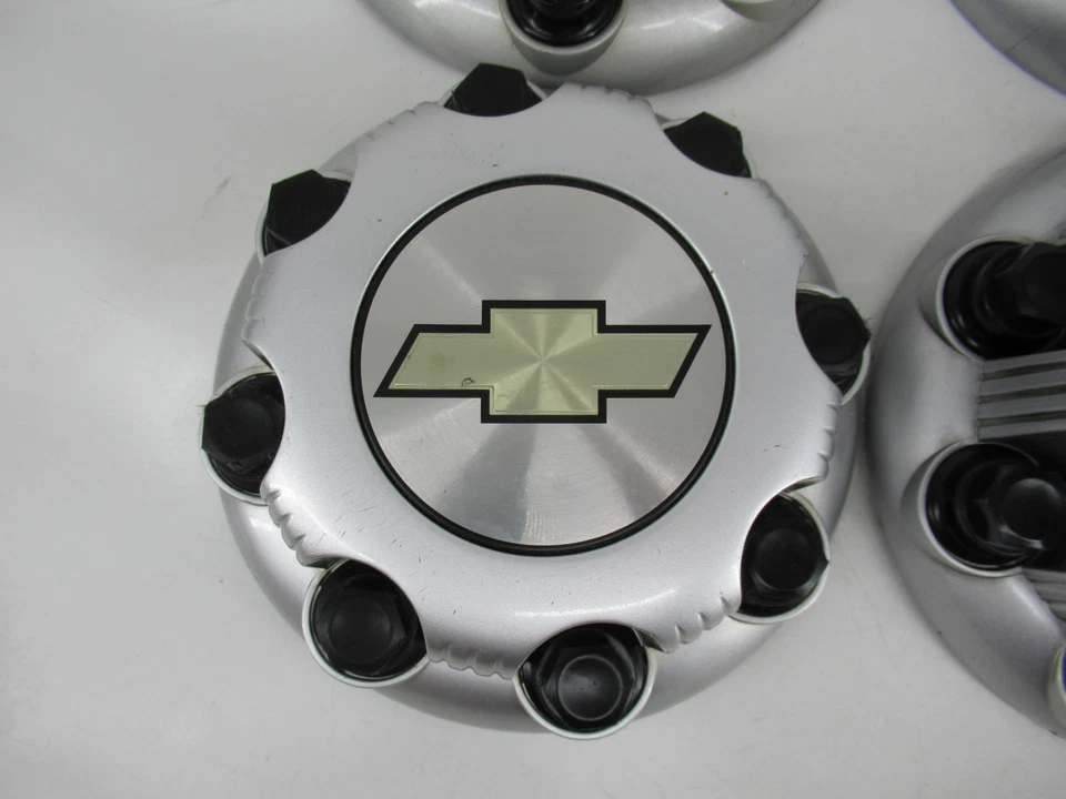 Tapacubos centrales de rueda de acero para Chevy Silverado Suburban Express 2500 3500 15052378 Foto 3 de 4