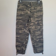 Social Standard By Sanctuary Pants Women  s Size XS Green Camo Cargo